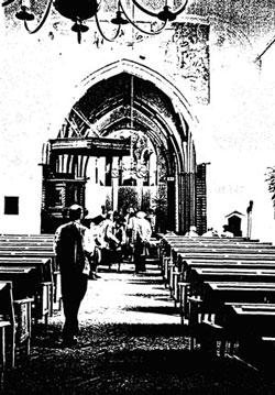 Pilsum - kerk interieur (1995)